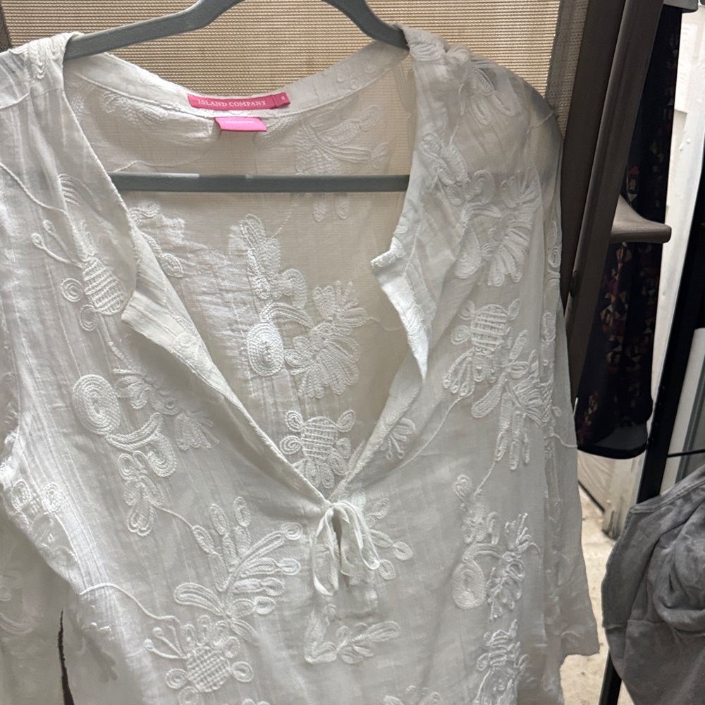 Island Company White Embroidered Long Sleeve Peasant Top